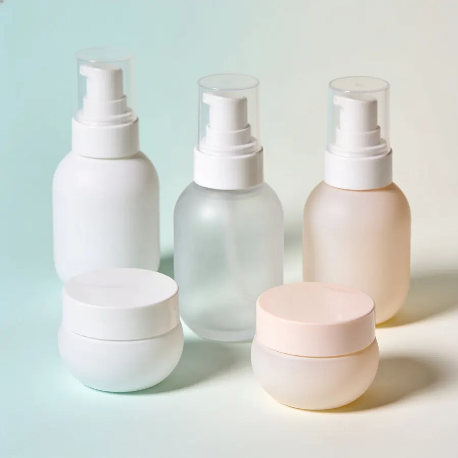 Typical airless pump bottle for private label cosmetics, (representative image)