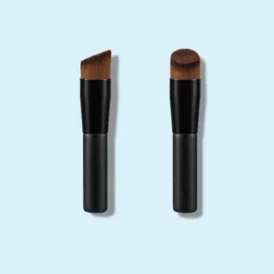Angled Foundation Brush J12F, cosmetic packaging