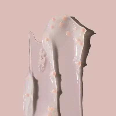 Anti-Aging Volumizing Cream