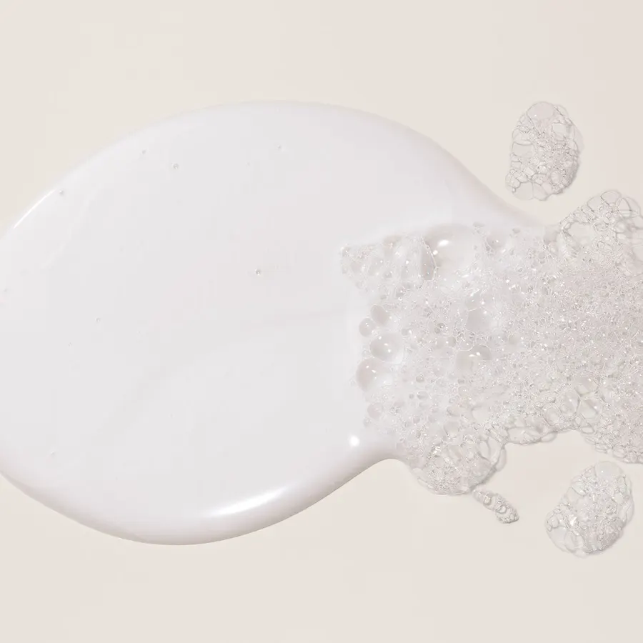 Strengthening Shampoo for Weak and Breaking Hair