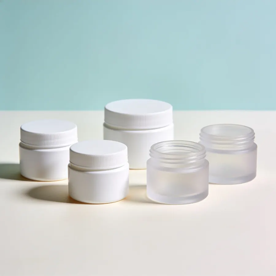 Typical jar for private label cosmetics, (representative image)