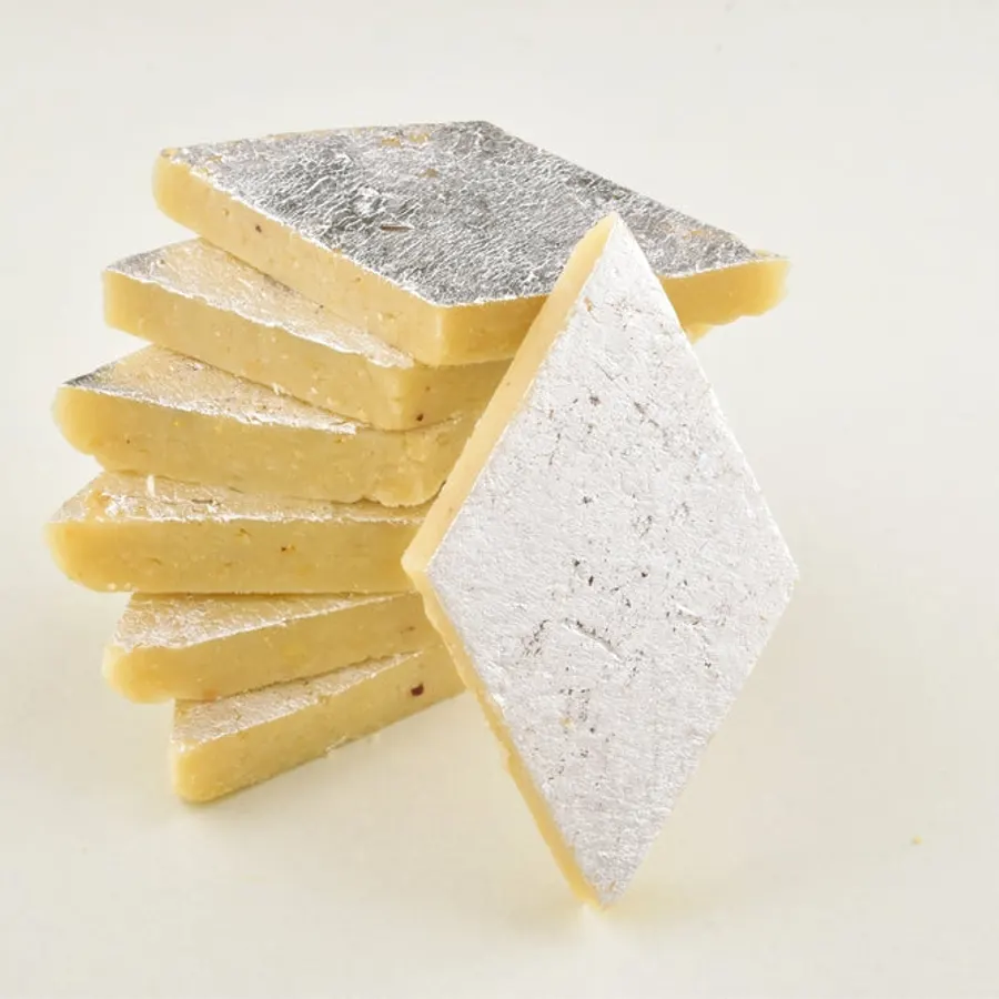 Kaju Katli Flavor Oil, bulk cosmetic raw material