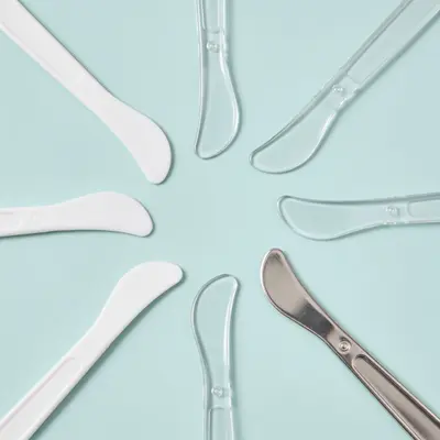 Typical spatula for private label cosmetics, (representative image)