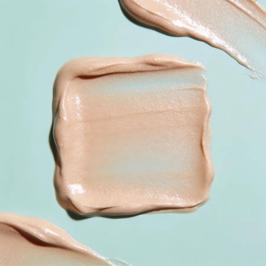 Semi-Matte Daily Skin Tint texture