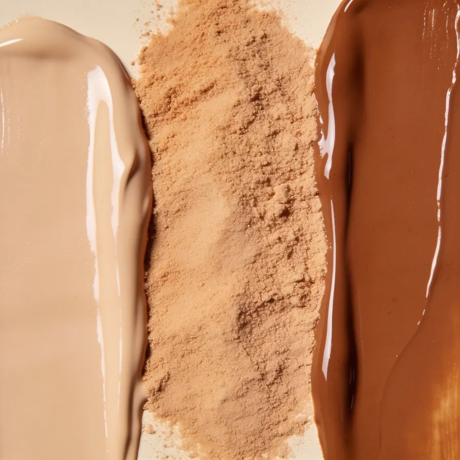 Warm-Weather Semi-Matte Foundation texture